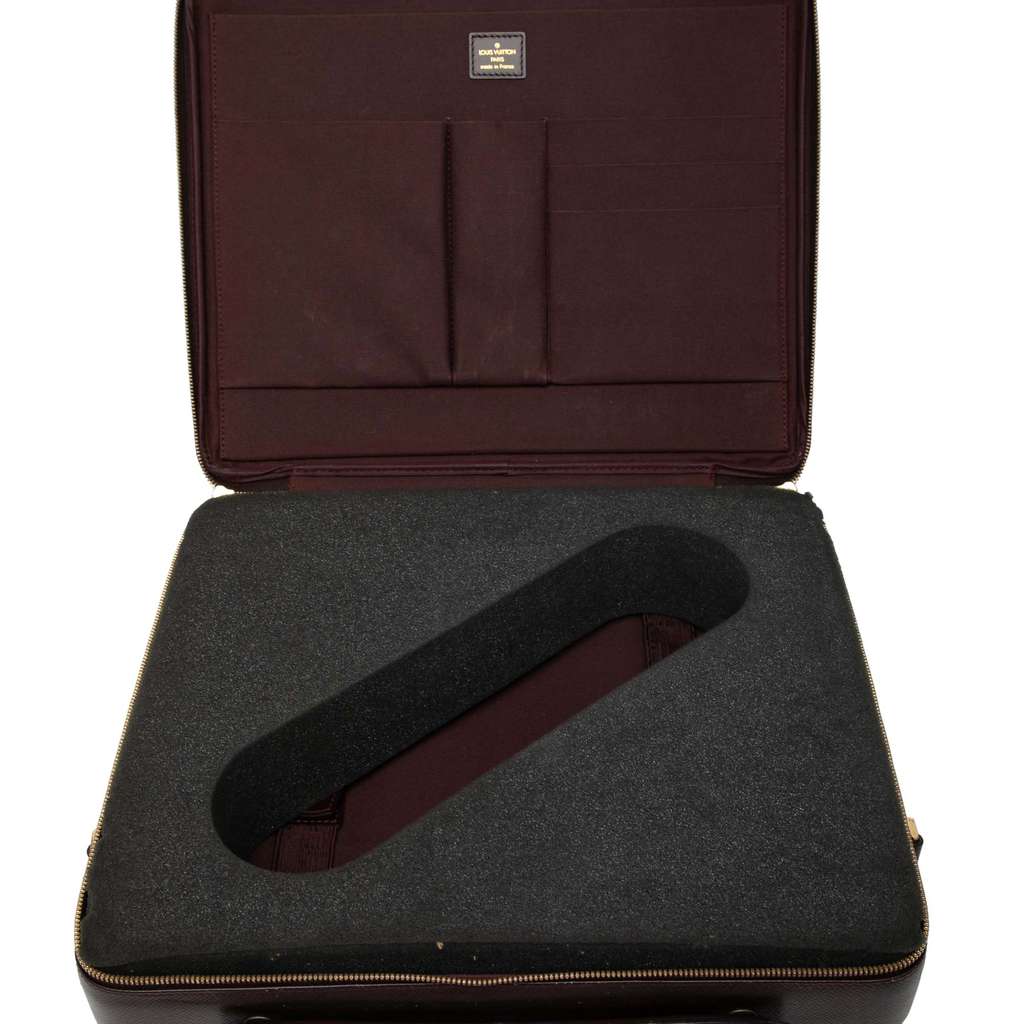 Louis Vuitton Taiga Porte Ordinateur Odessa - 4