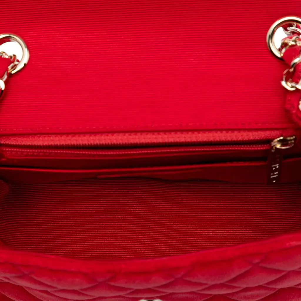 Chanel Mini Square Classic Velvet Single Flap Red Velvet Good - Model View