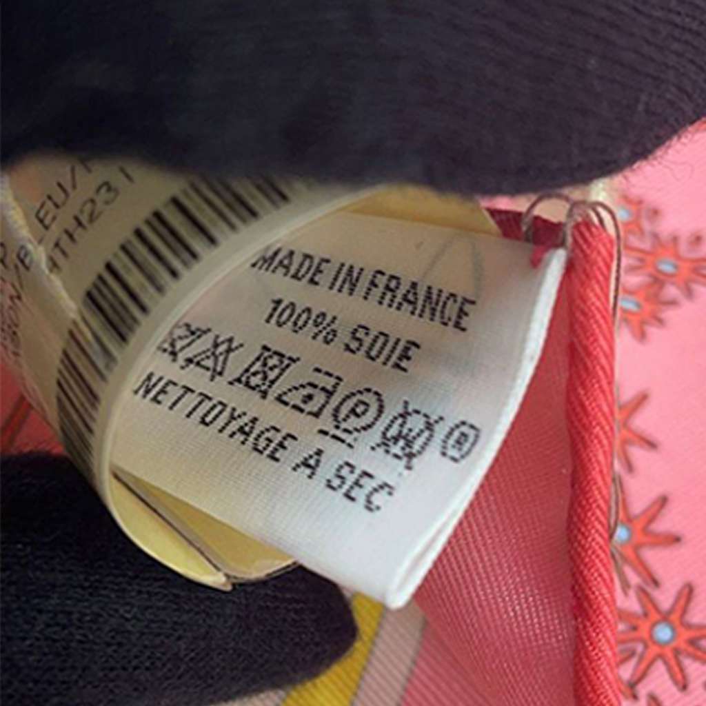 Hermès Flagship Silk Scarf 90 - 3