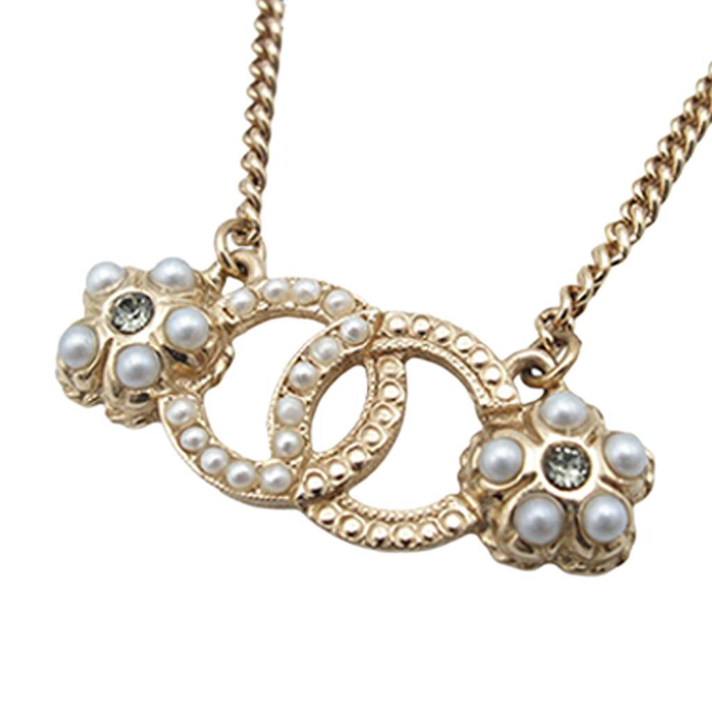 Chanel CC Gold Plated Faux Pearl and Rhinestone Flower Necklace - 3