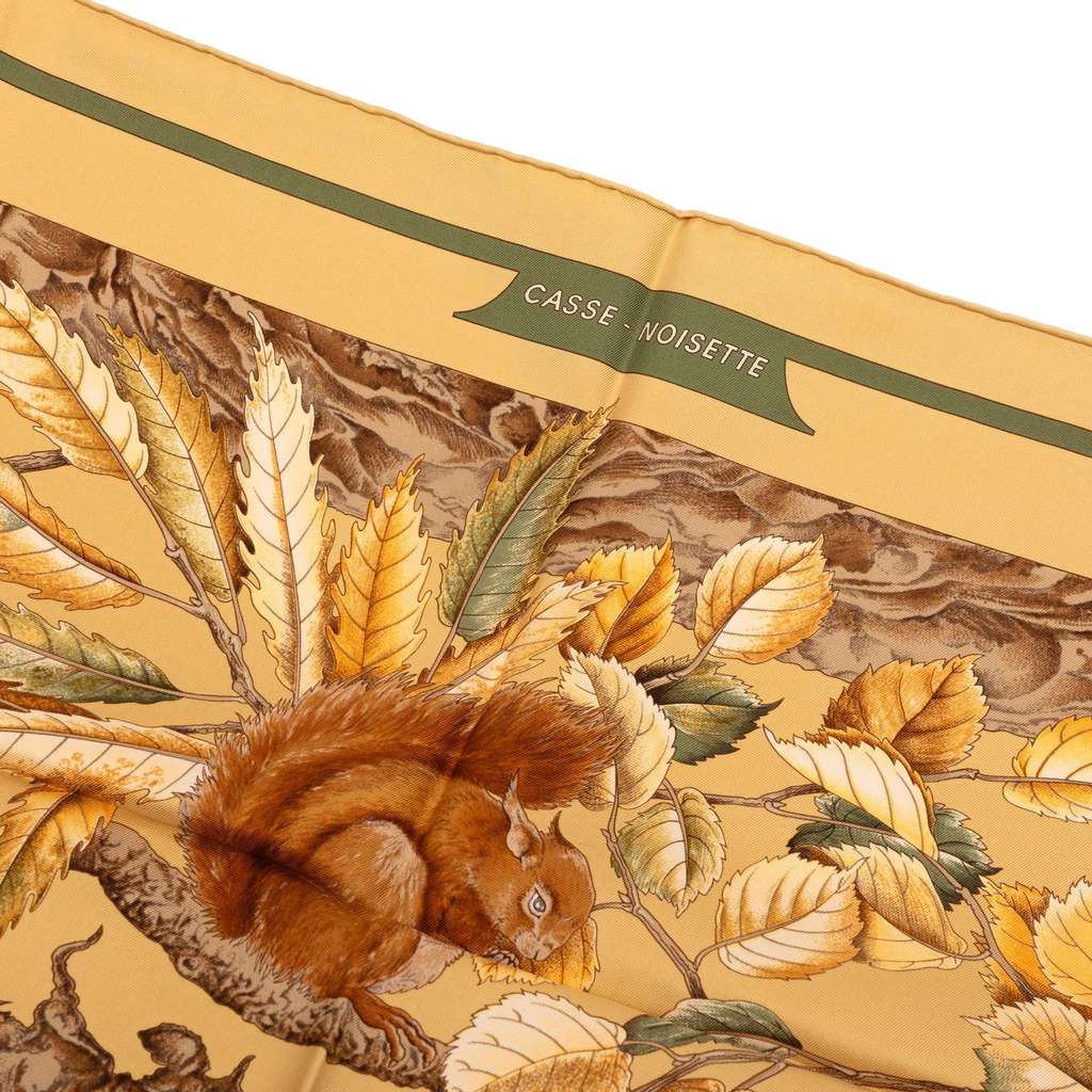 Hermès Casse Noisette Silk Scarf 90 - 5