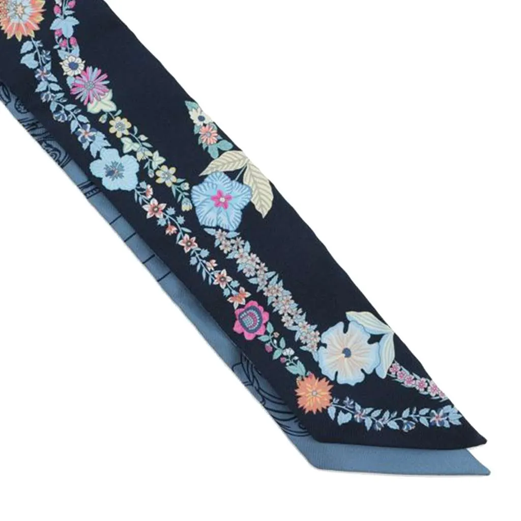 Hermès Brides de Gala en Fleurs Silk Twilly Scarf Blue Silk Very good - Model View