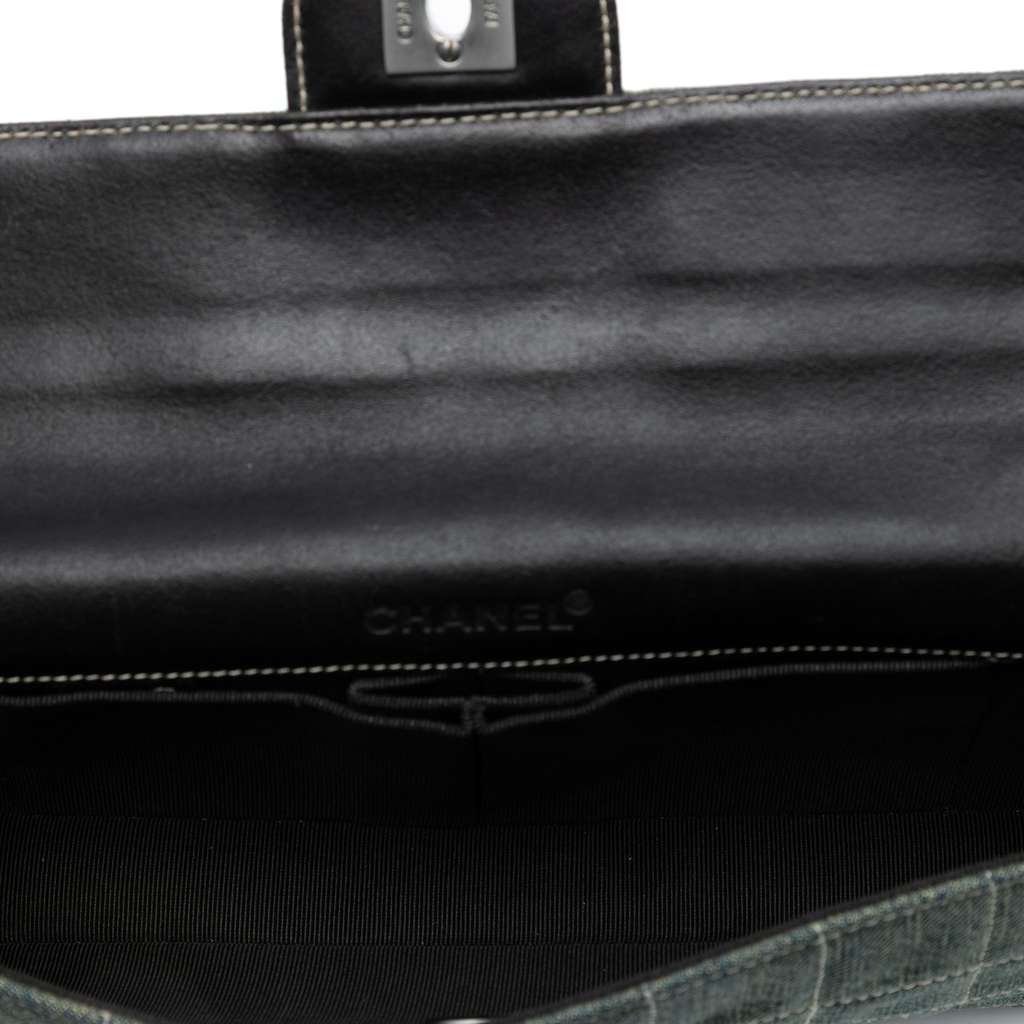 Chanel CC Chocolate Bar Denim East West Flap - 4
