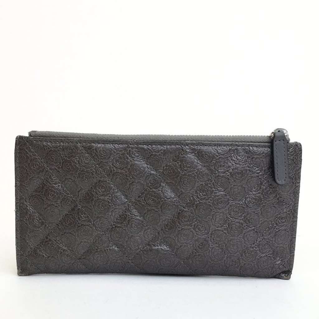 Chanel Quilted Lambskin Camellia Zip Pouch - 2