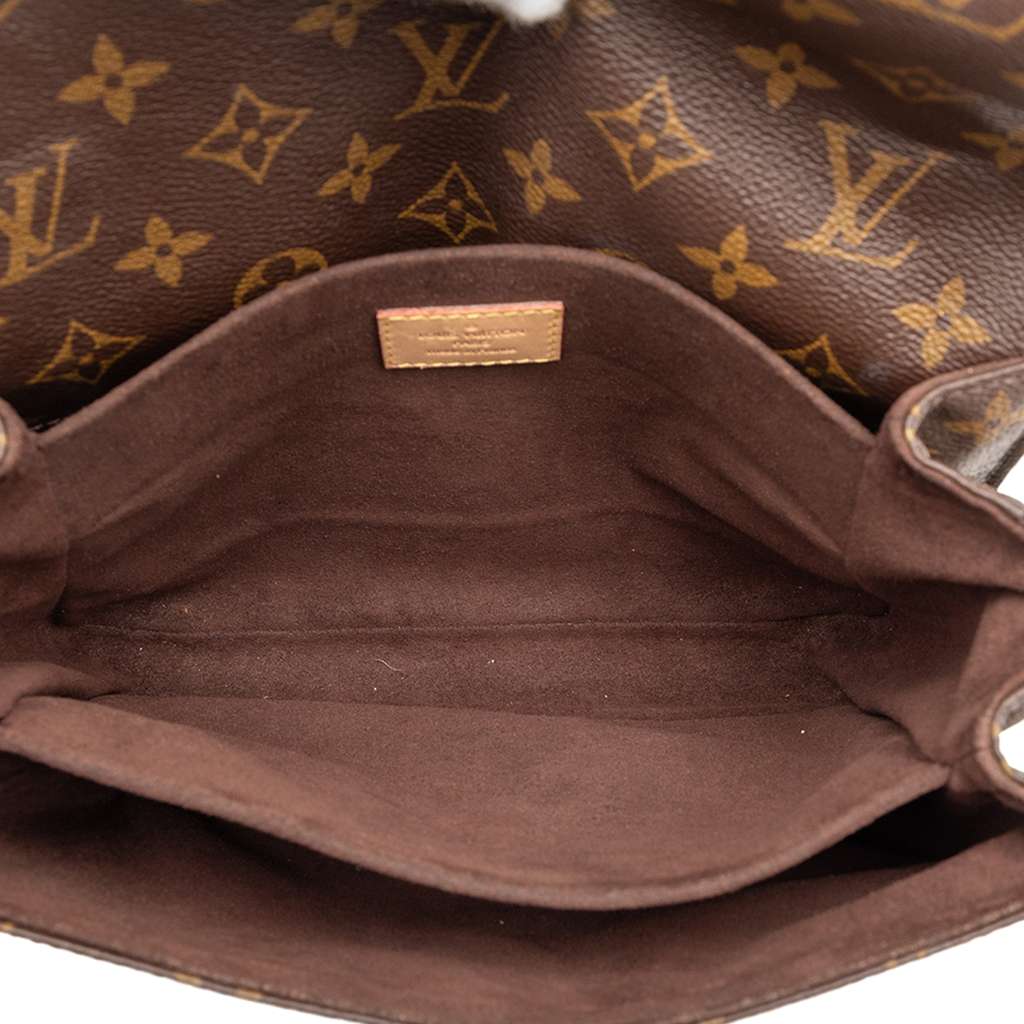 Louis Vuitton Monogram Pochette Metis - 4