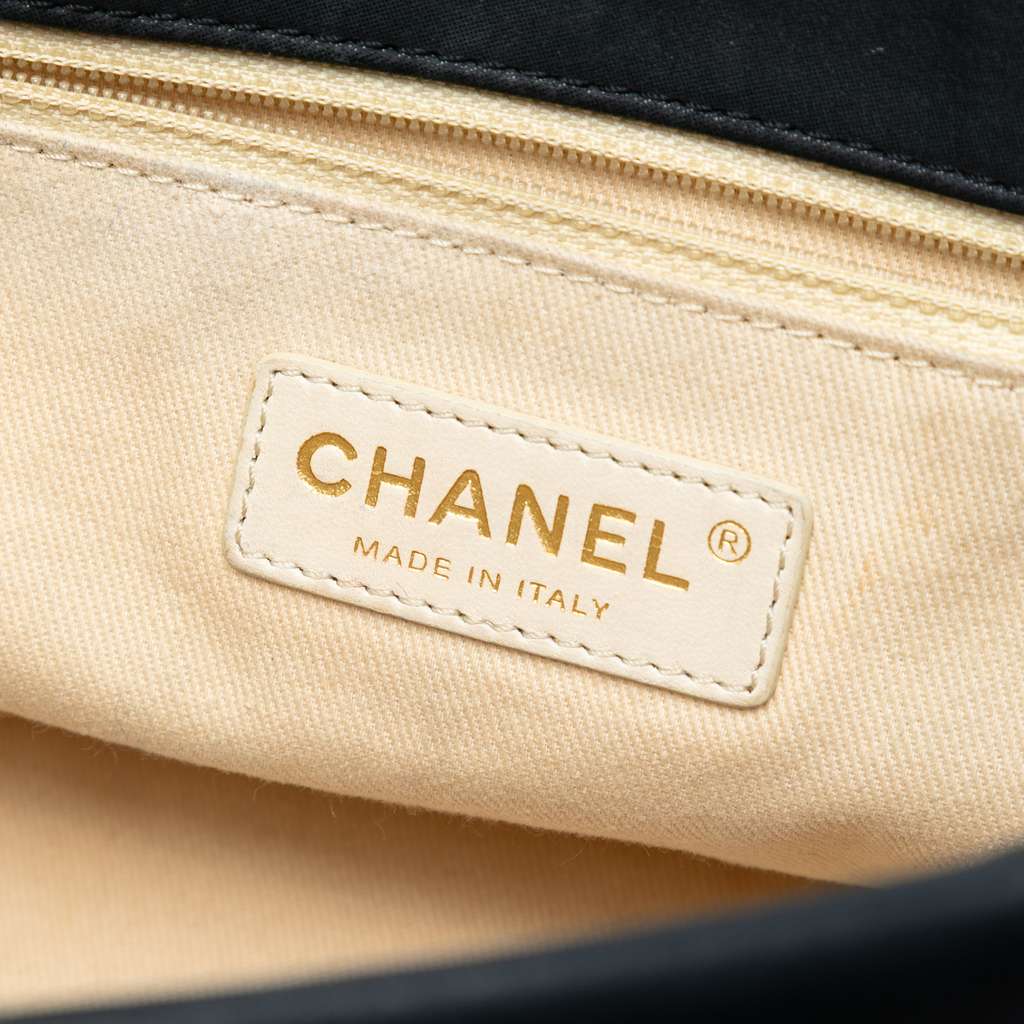 Chanel Large Quilted Iridescent Calfskin Chic Quilt Accordion Flap - 5