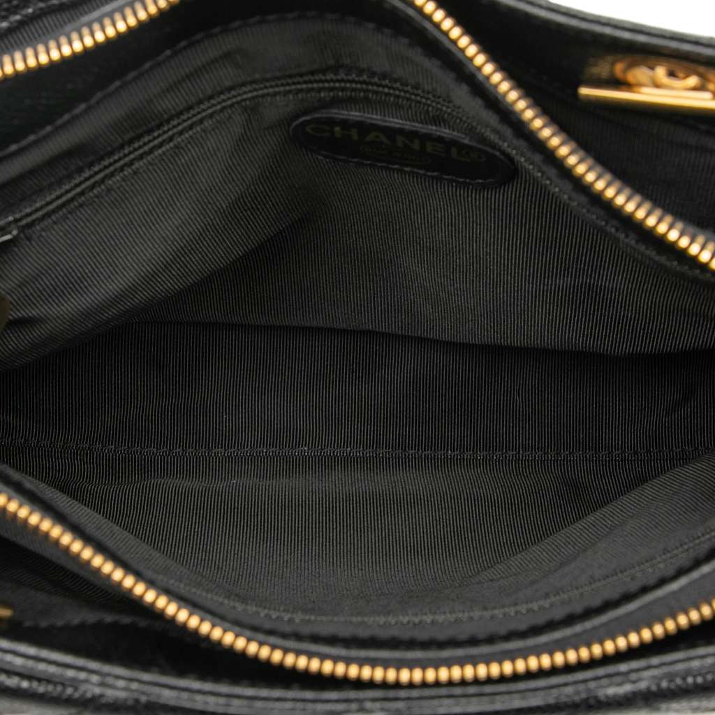 Chanel CC Caviar Front Pocket Shoulder Bag - 4