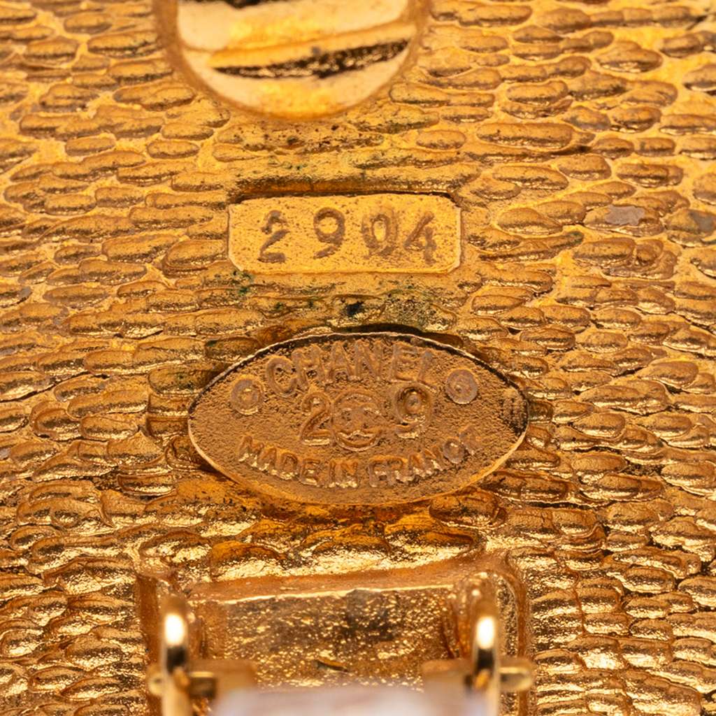 Chanel CC Gold Plated Oval Clip on Earrings - 3