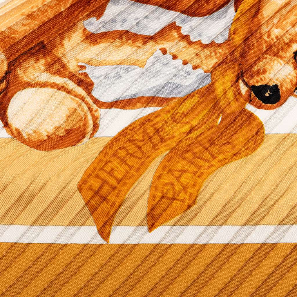 Hermès Confidents Des Coeurs Pleated Silk Scarf - 4