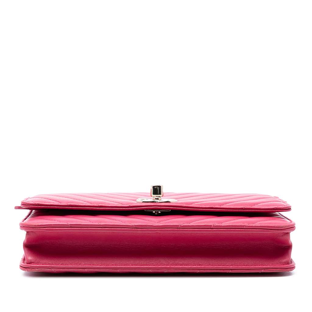 Chanel Chevron Lambskin Trendy CC Chain Wallet on Chain - 3