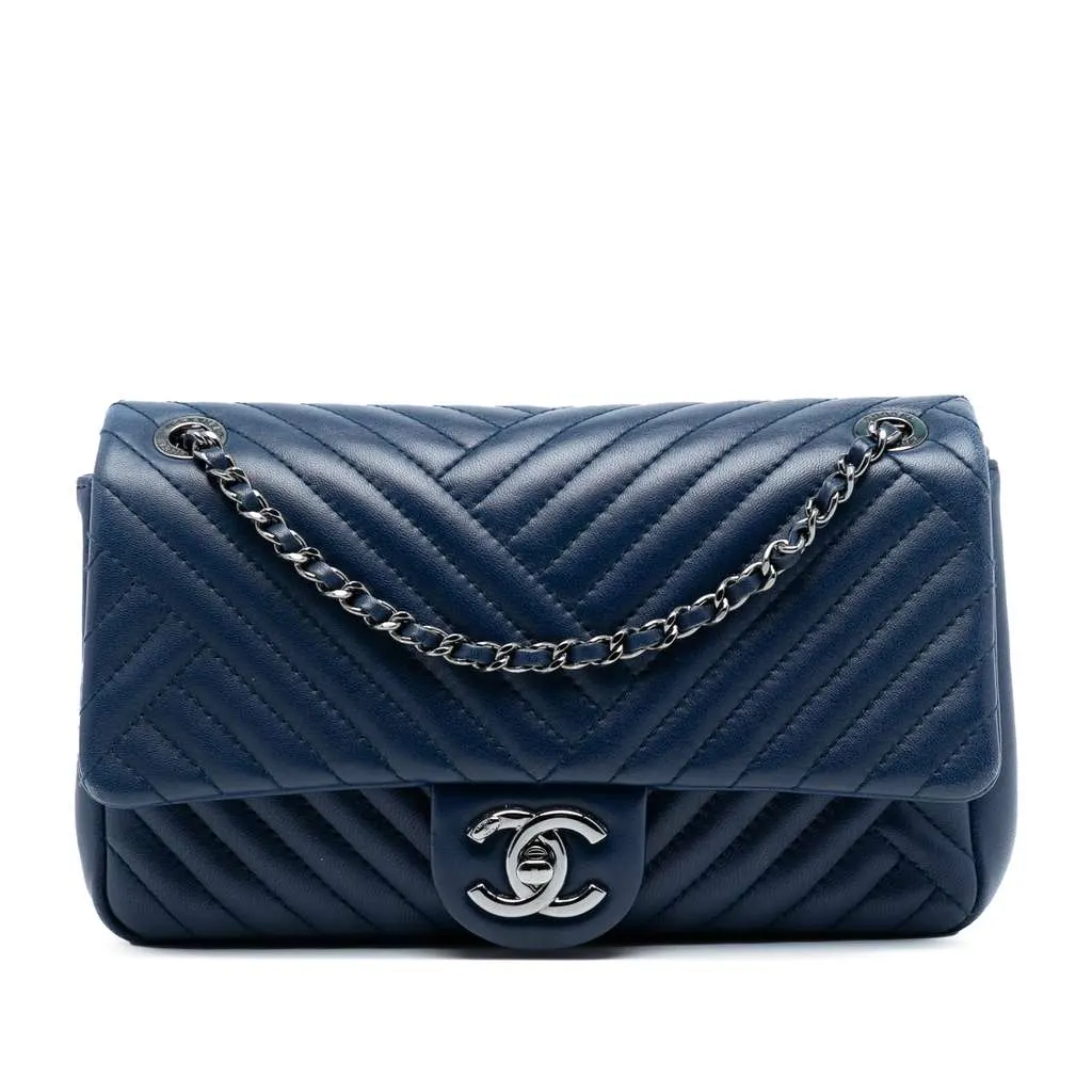 Chanel Small Lambskin CC Crossing Flap Blue Leather Very good - Front View