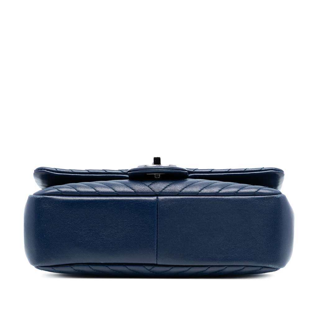 Chanel Small Lambskin CC Crossing Flap - 3