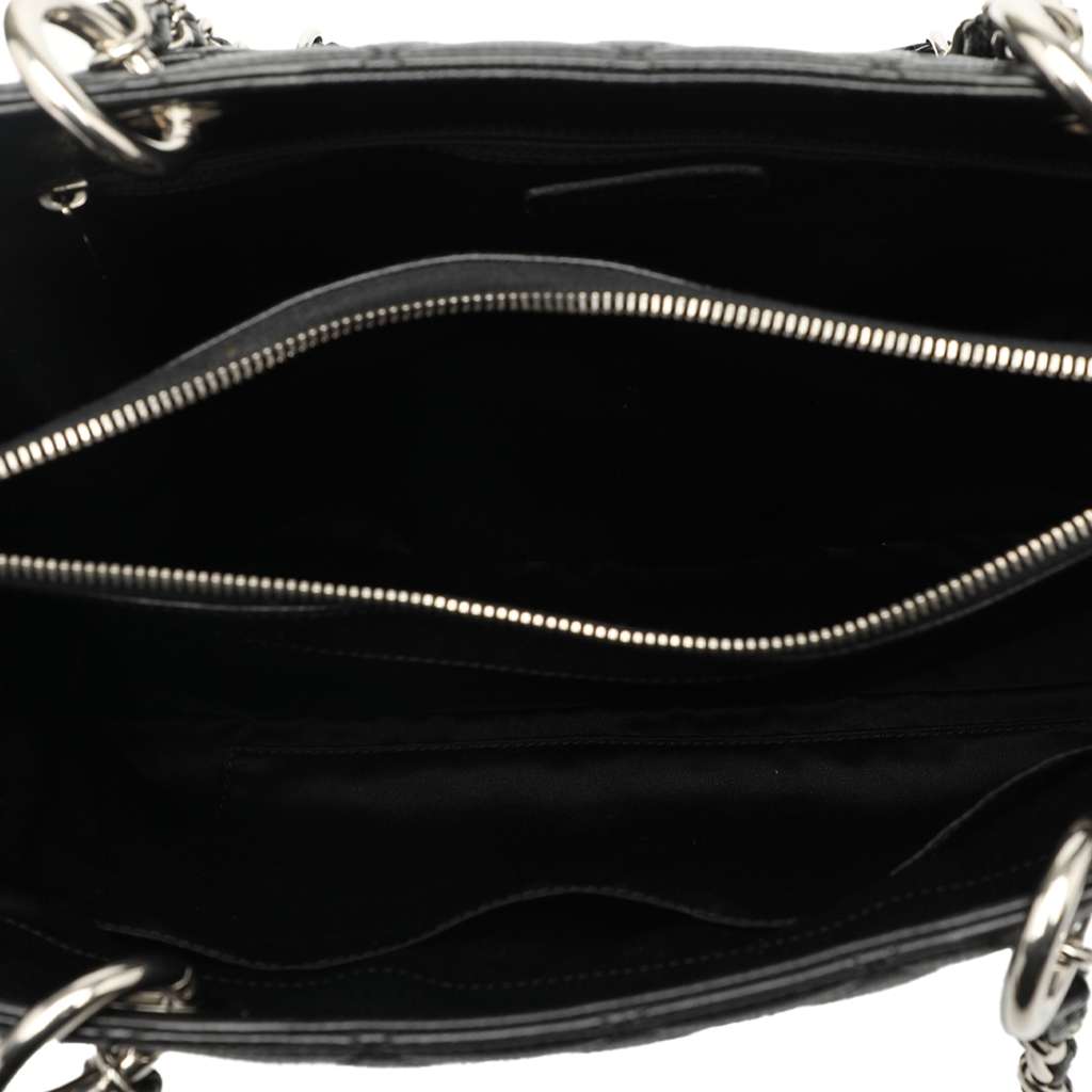 Chanel Caviar Grand Shopping Tote - 4