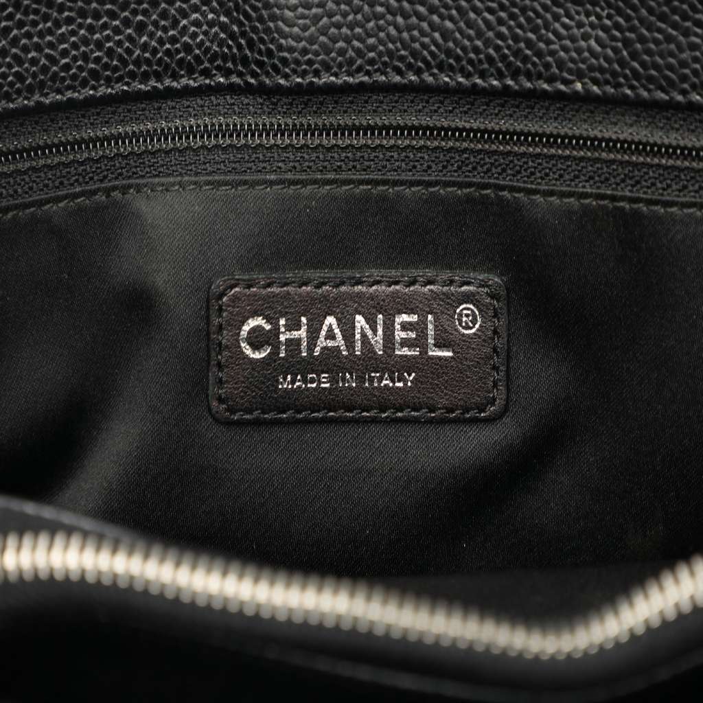 Chanel Caviar Grand Shopping Tote - 5