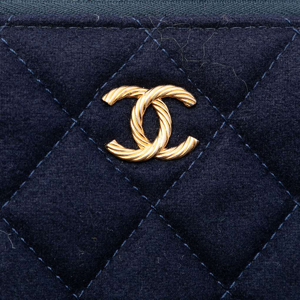 Chanel Paris Hamburg Medium Quilted Wool Coco Sailor Charms O Case Clutch - 5