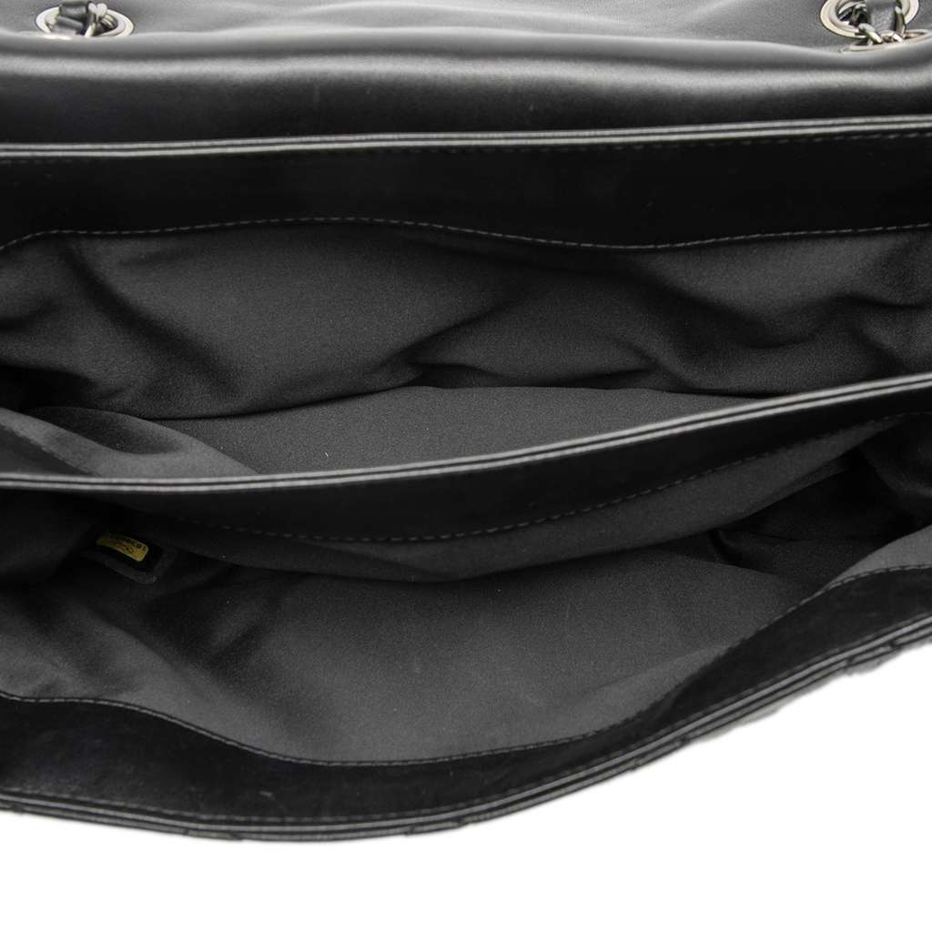 Chanel Jumbo Classic Lambskin 3 Compartment Flap - 4