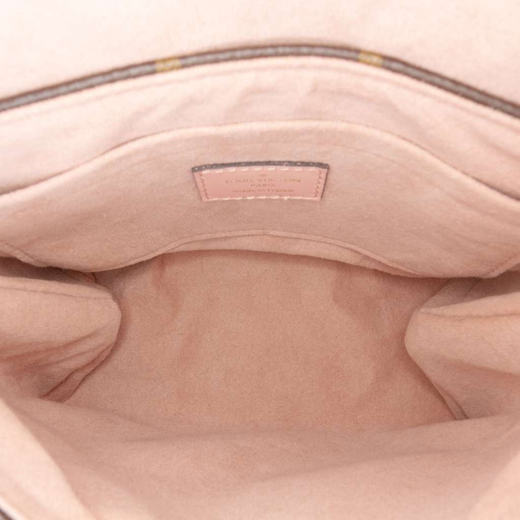 Louis Vuitton Monogram Locky BB - 4