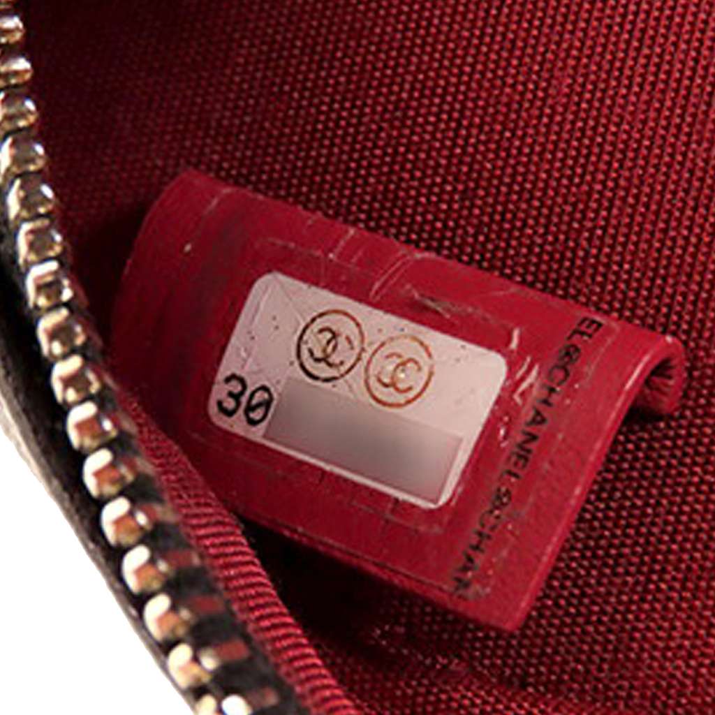 Chanel Quilted Lambskin 19 Round Clutch with Strap - 5