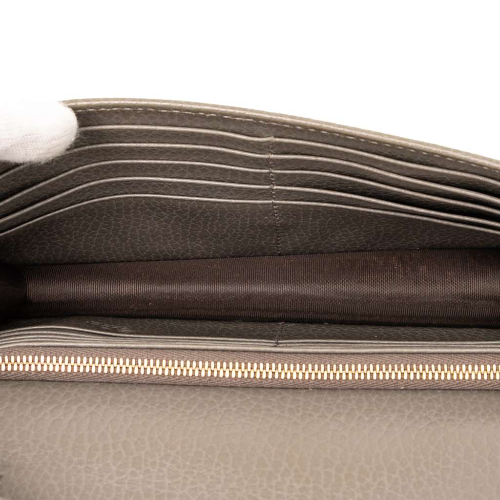 Gucci Interlocking G Dollar Calfskin Wallet on Chain - 4
