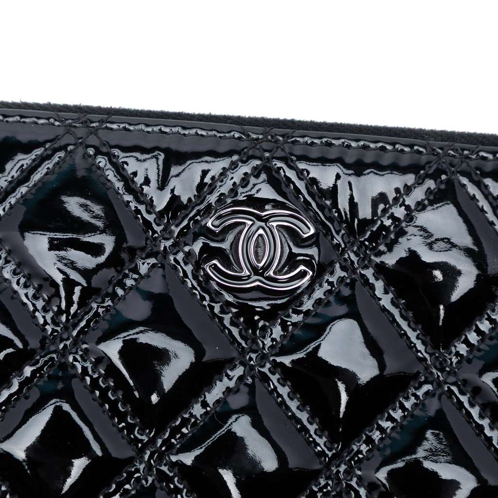 Chanel Medium Quilted Patent Double Stitch O Case Clutch - 5