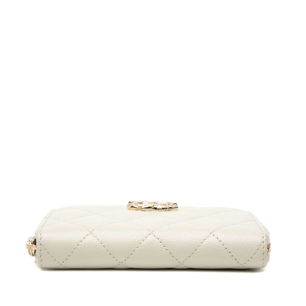 Chanel CC Quilted Caviar Zip Coin Purse - 3