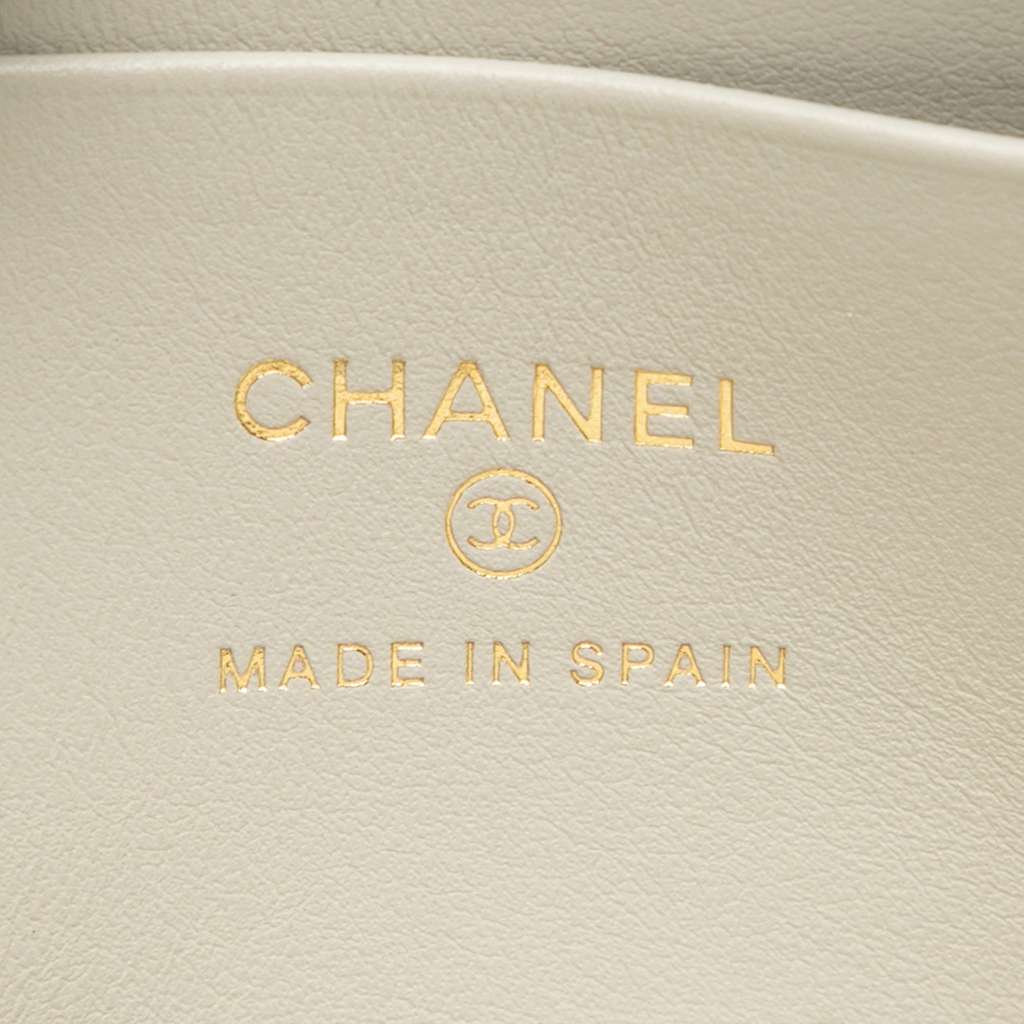 Chanel CC Quilted Caviar Zip Coin Purse - 5