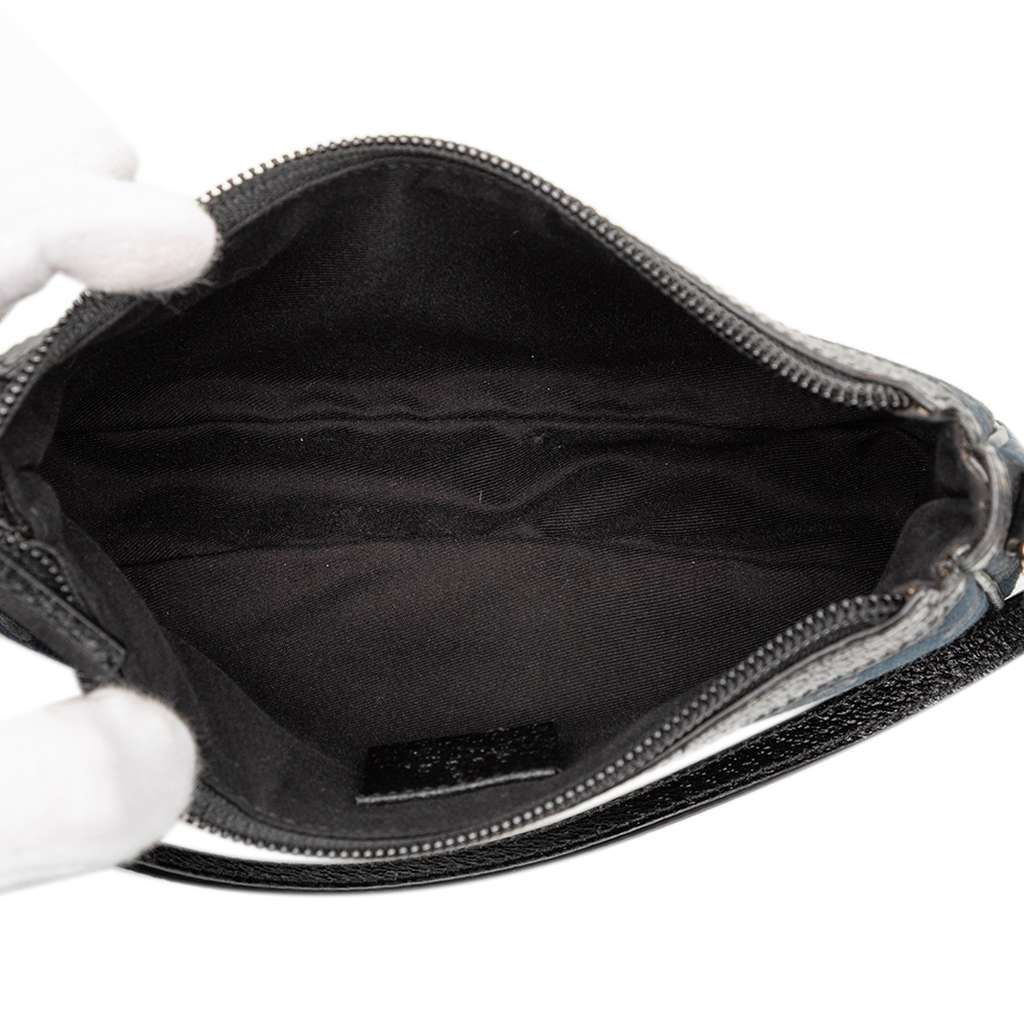 Gucci GG Canvas Shoulder Bag - 4