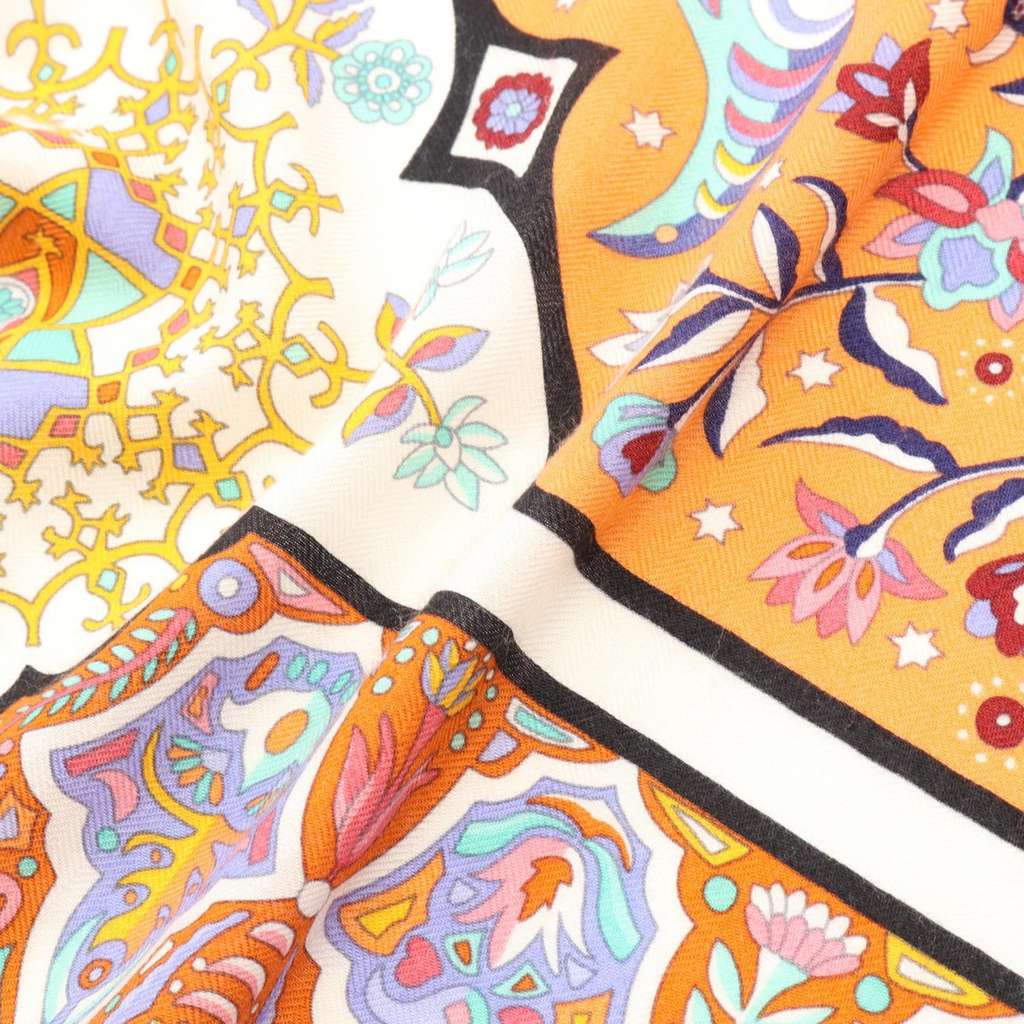 Hermès Aux Portes du Palais Cashmere Silk Shawl 140 - 4