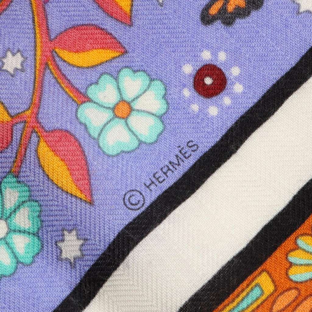 Hermès Aux Portes du Palais Cashmere Silk Shawl 140 - 5