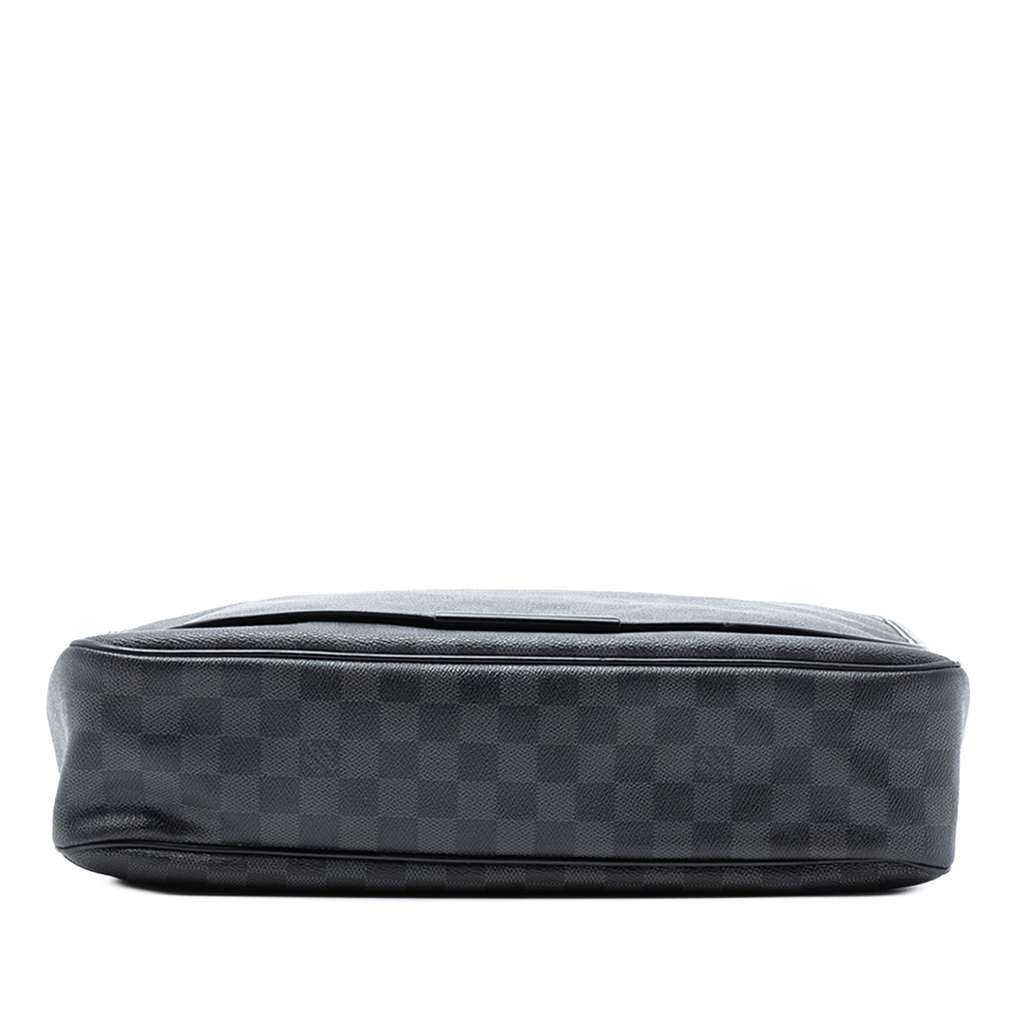 Louis Vuitton Damier Graphite Daniel GM - 3