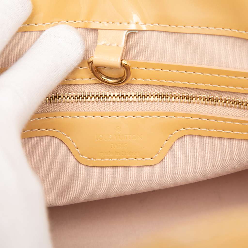 Louis Vuitton Monogram Vernis Wilshire PM - 5