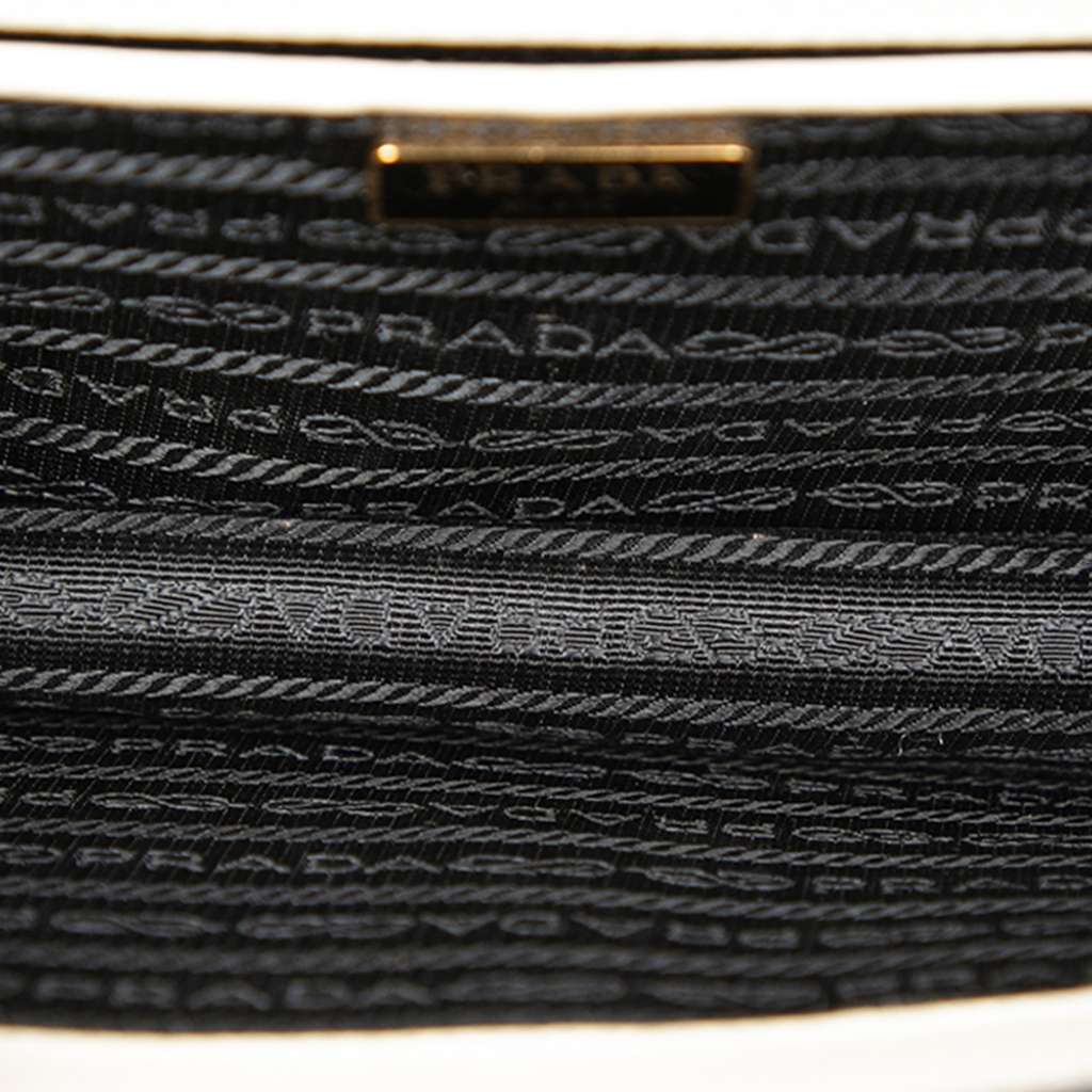 Prada Saffiano Lux Envelope Chain Flap - 4