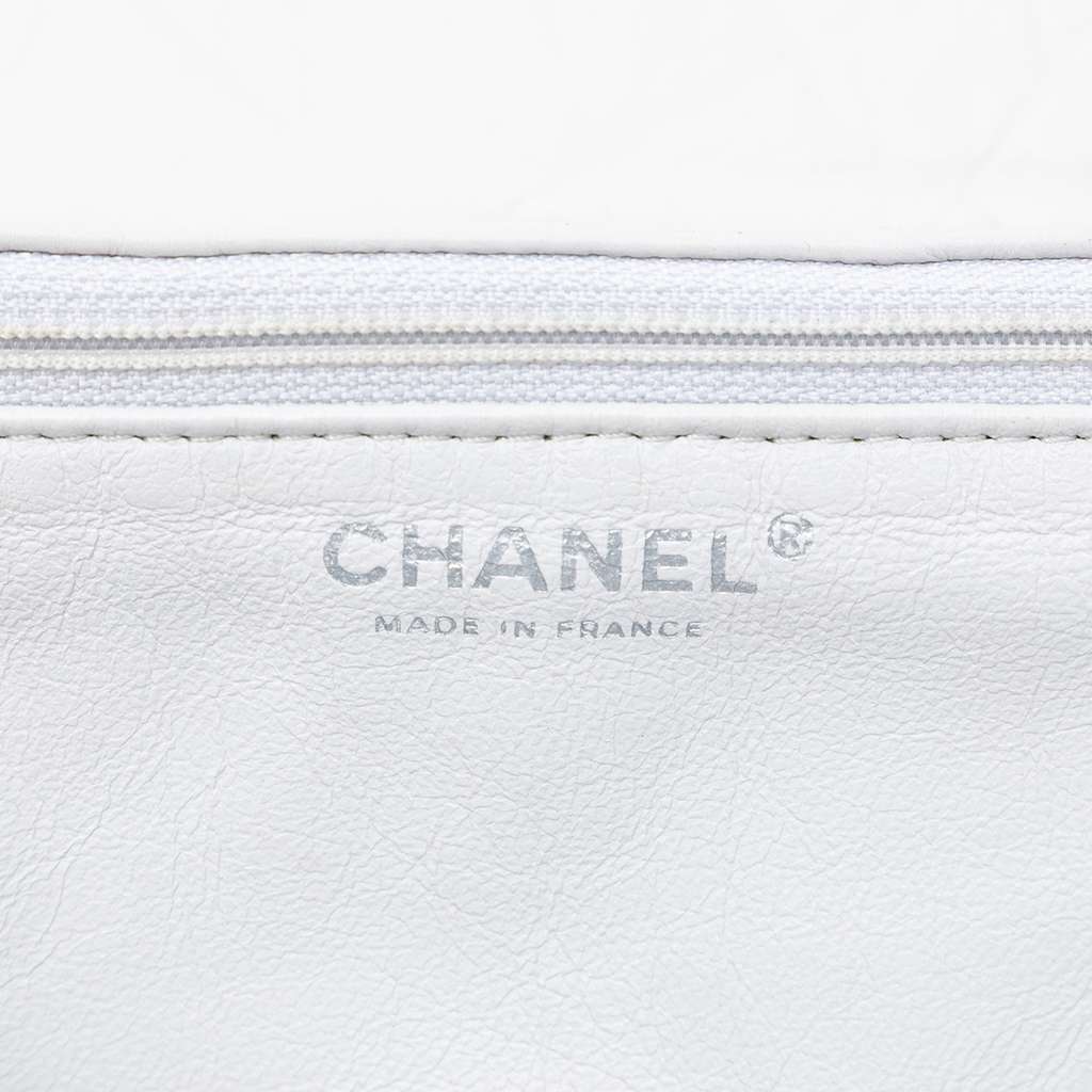 Chanel Maxi Quilted Aged Calfskin Reissue 2.55 Single Flap - 5