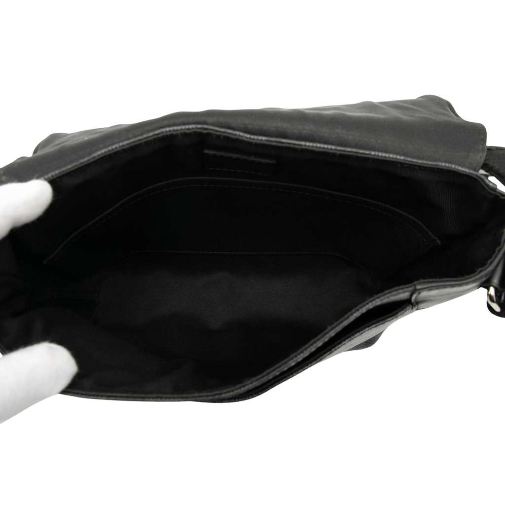 Louis Vuitton Damier Graphite District PM - 4