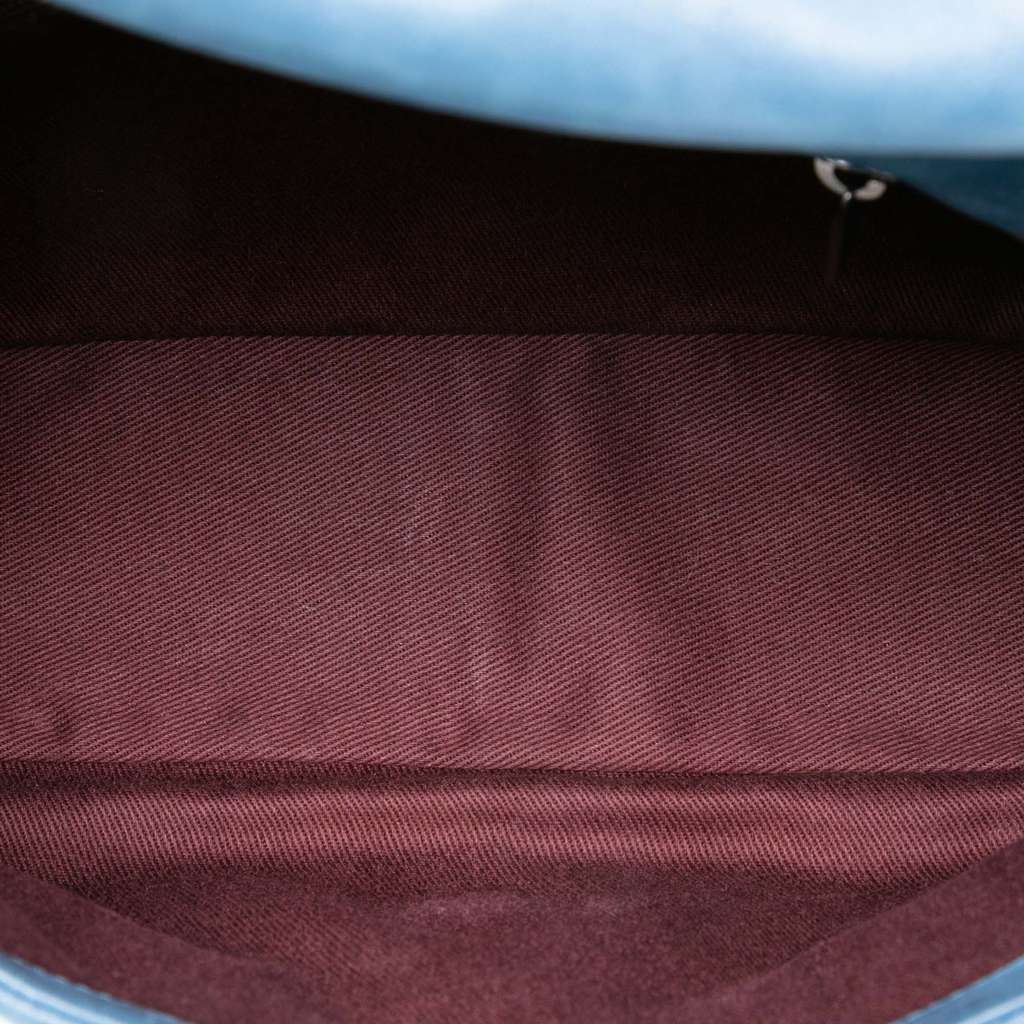 Chanel Medium Iridescent Calfskin In The Mix Flap - 4