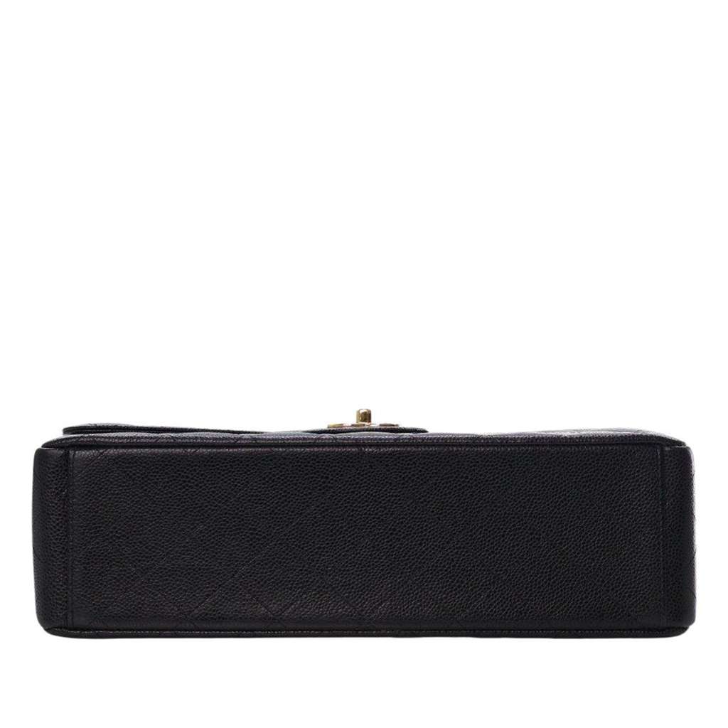Chanel Maxi Classic Caviar Double Flap - 3