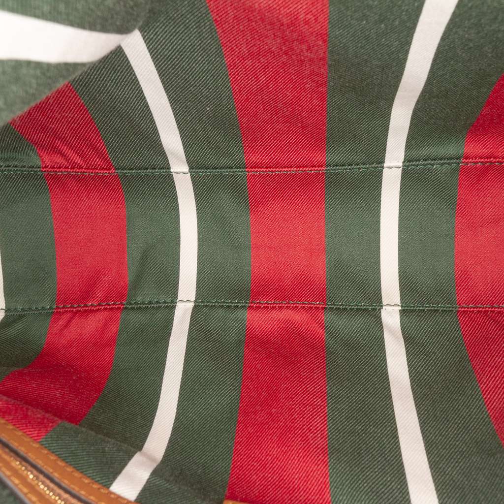 Gucci Medium GG Supreme Emblem Shoulder Bag - 4