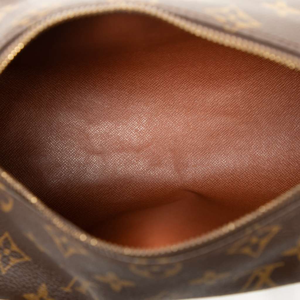 Louis Vuitton Monogram Papillon 26 - 4