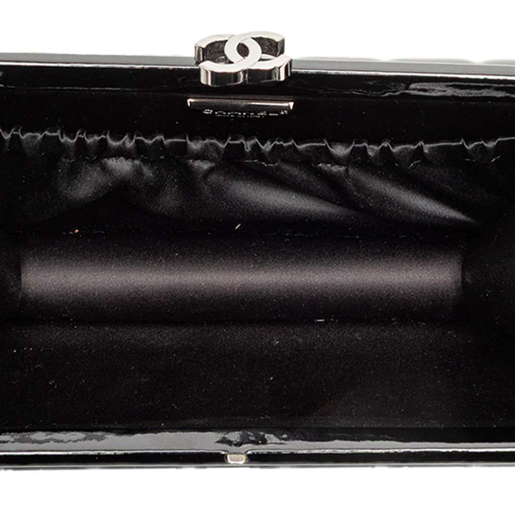 Chanel CC Chocolate Bar Patent Frame Clutch - 4