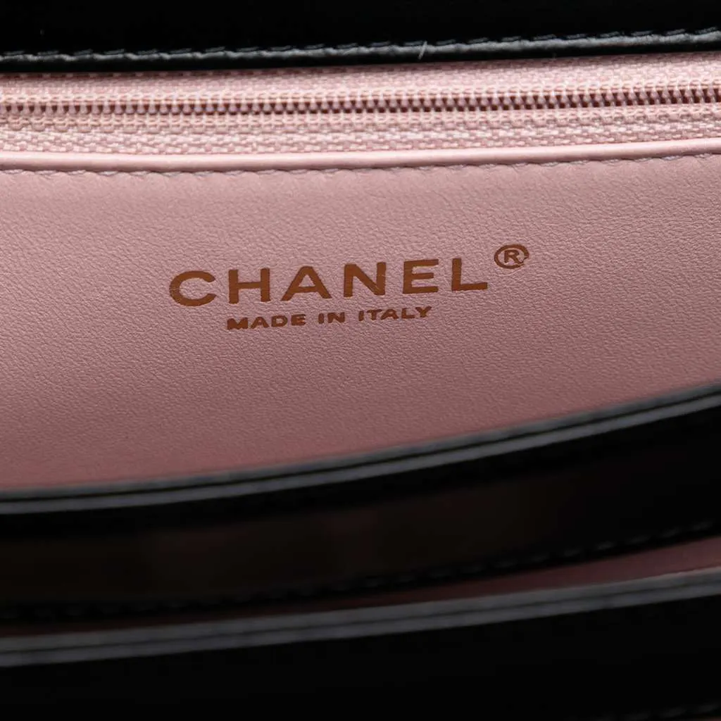 Chanel Paris Cosmopolite Aged Calfskin Straight Lined Flap Black Leather Very good - Box View