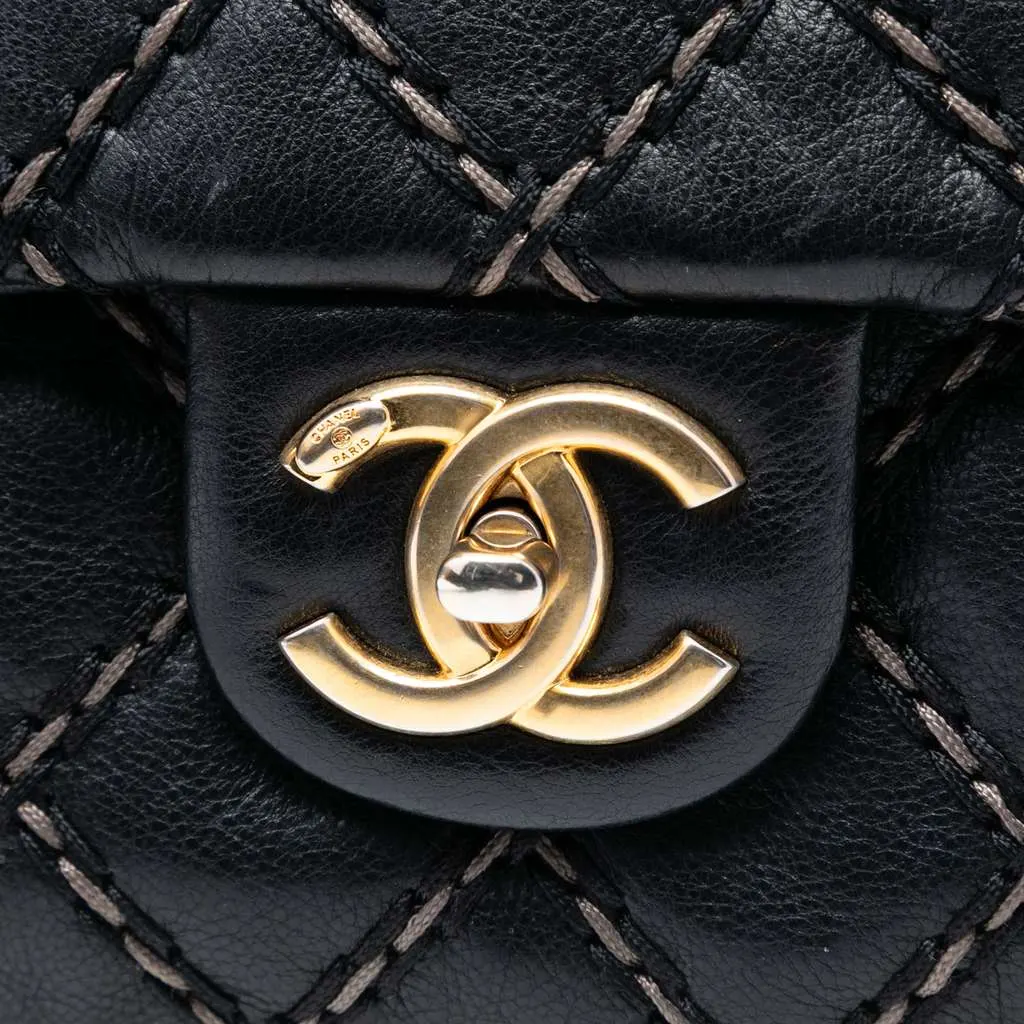 Chanel Paris Dallas Quilted Calfskin Chic Stitch Flap Black Leather Good - Box View