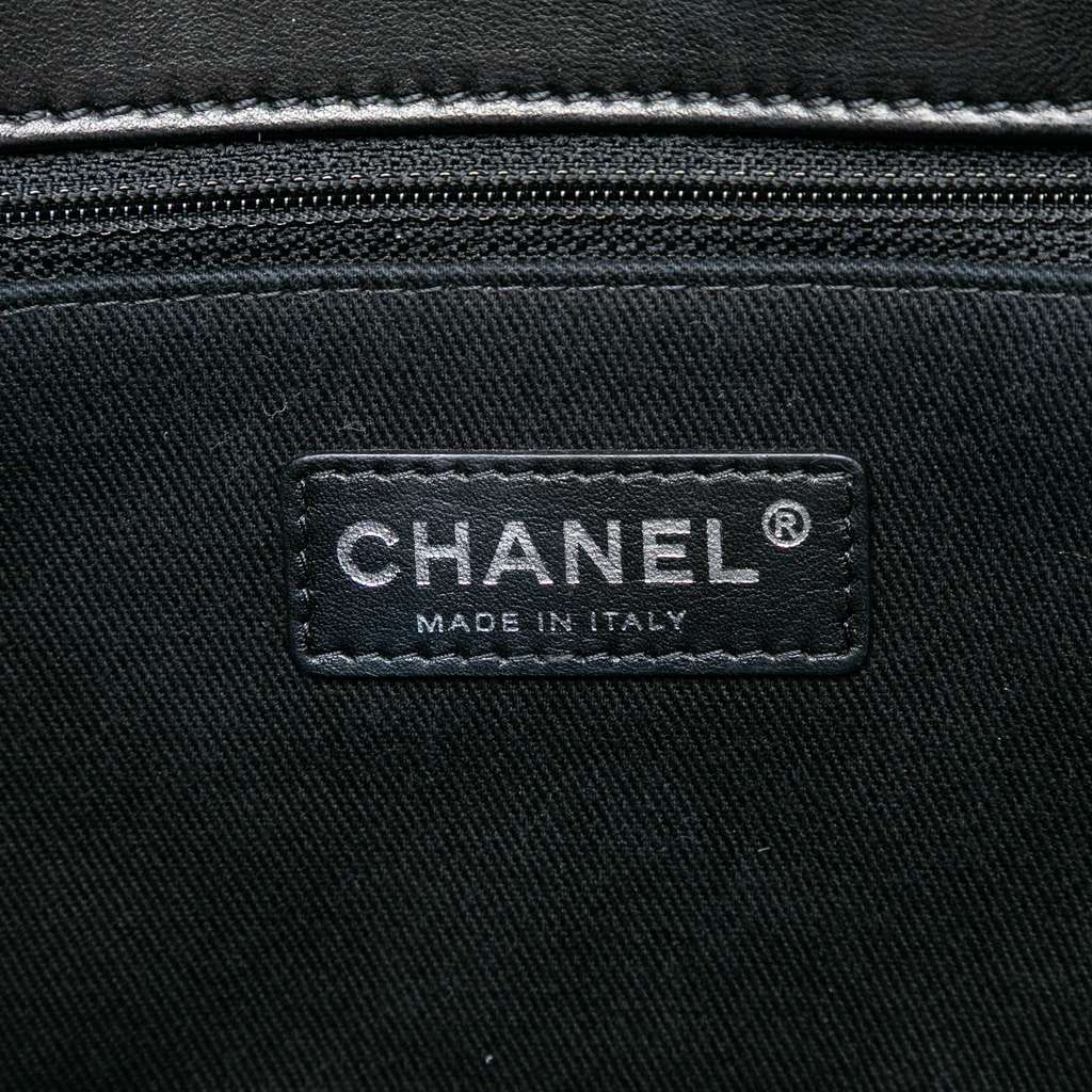 Chanel Quilted Patent Reissue 2.55 Tote - 5