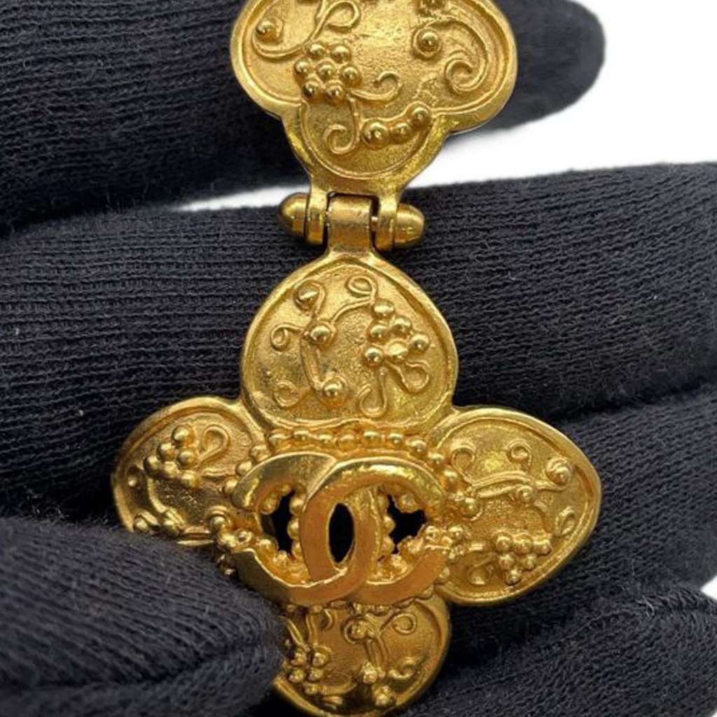 Chanel CC Gold Plated Flower Drop Clip On Earrings - 4