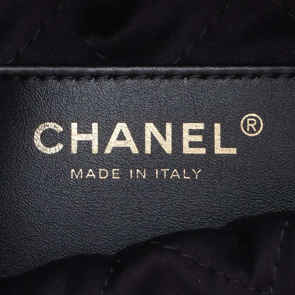 Chanel Mini Shiny Calfskin 22 Handbag - 5