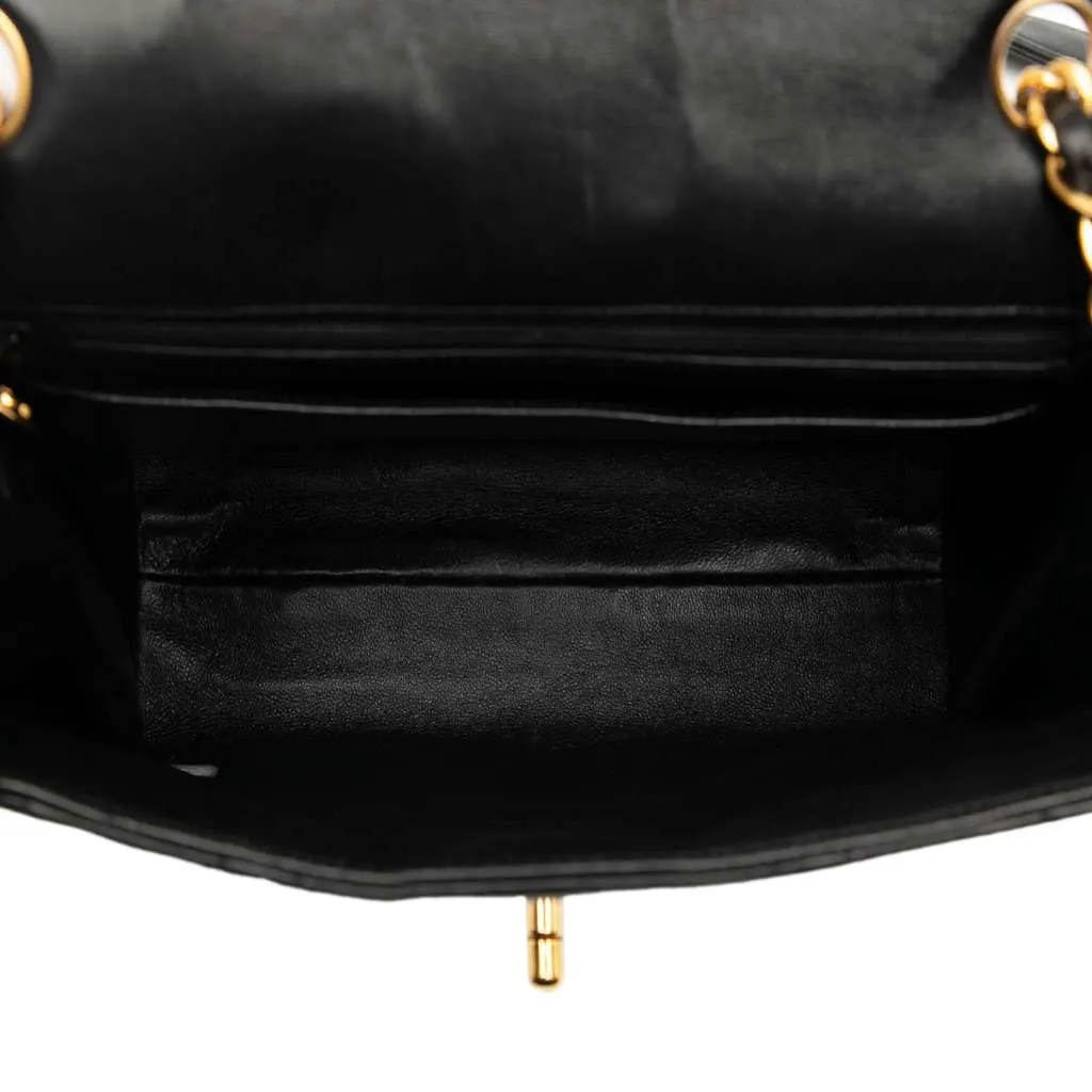 Chanel Small Square Lambskin Straight Single Flap Black Leather Very good - Model View