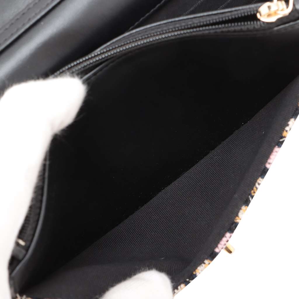 Chanel Quilted Tweed Pearl Crush Wallet on Chain - 3