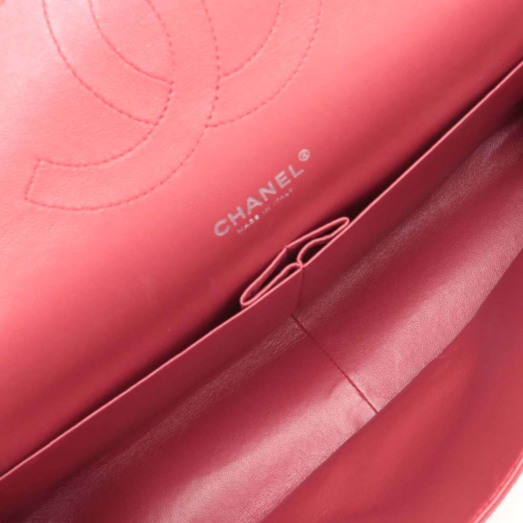 Chanel Maxi Classic Caviar Double Flap - 3