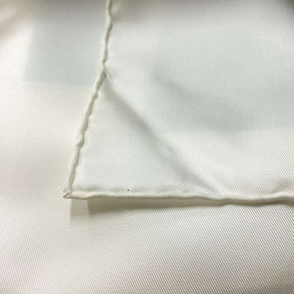 Hermès Brides de Gala en Fleurs Silk Scarf 90 - 5