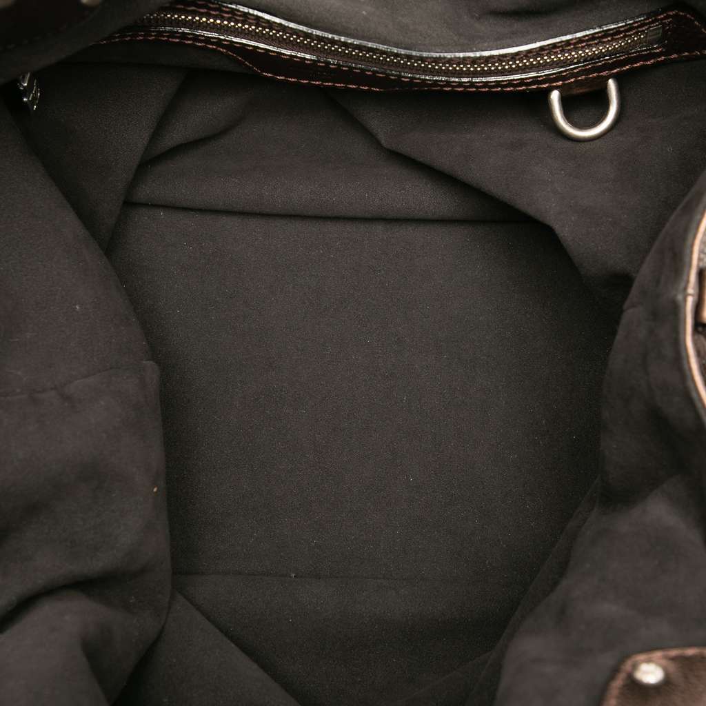 Louis Vuitton Monogram Mahina L Hobo - 4