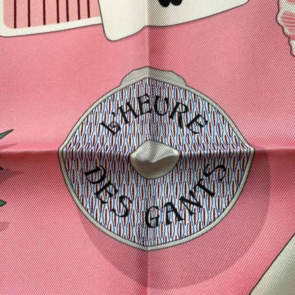 Hermès L Heure des Gants Silk Scarf 90 Pink Silk Very good - Back View